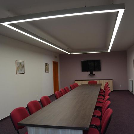 Sport Klub Hvozd Hotel Eksteriør billede